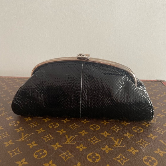 Vintage Chanel Python CC Clutch - Picture 9 of 9